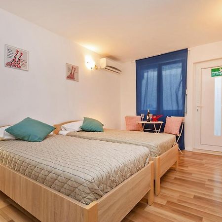 Bis Studio Apartment 3 دوبروفينك المظهر الخارجي الصورة